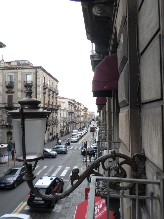 Catania Centro Rooms エクステリア 写真
